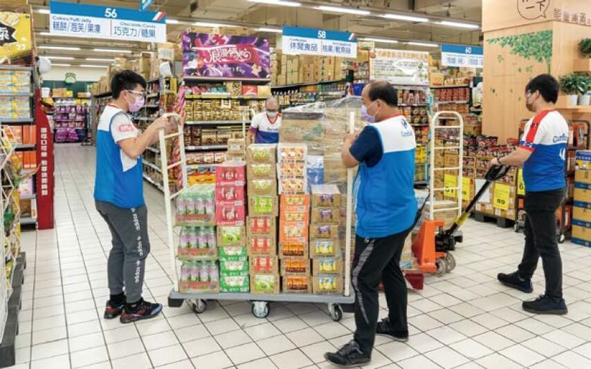 運用叡揚人資系統管理更一致 組織更靈活萬家福用數位管理守護同仁傳遞新零售服務價值